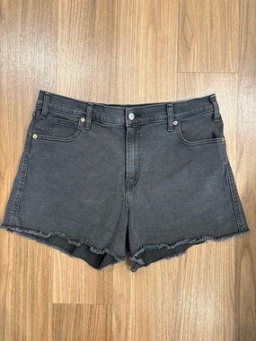 Signature by Levi Strauss & Co. Heritage High-Rise Shorts Black Wash Size 14